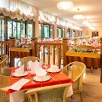 Park Oasi 4* Garda (Verona)