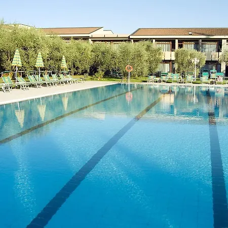 מלון Park Oasi 4*