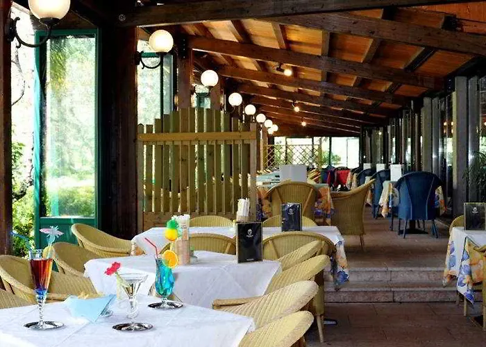 호텔 Park Oasi