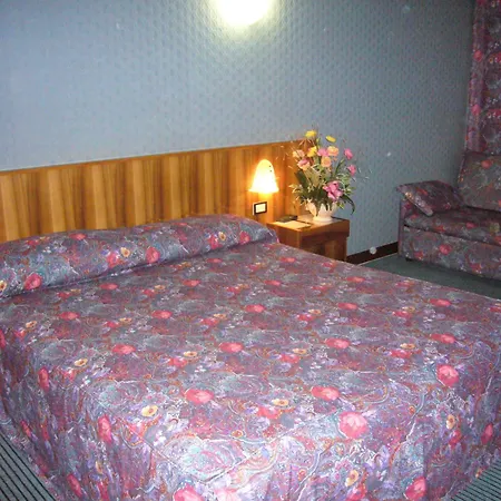 Hotel Park Oasi 4*