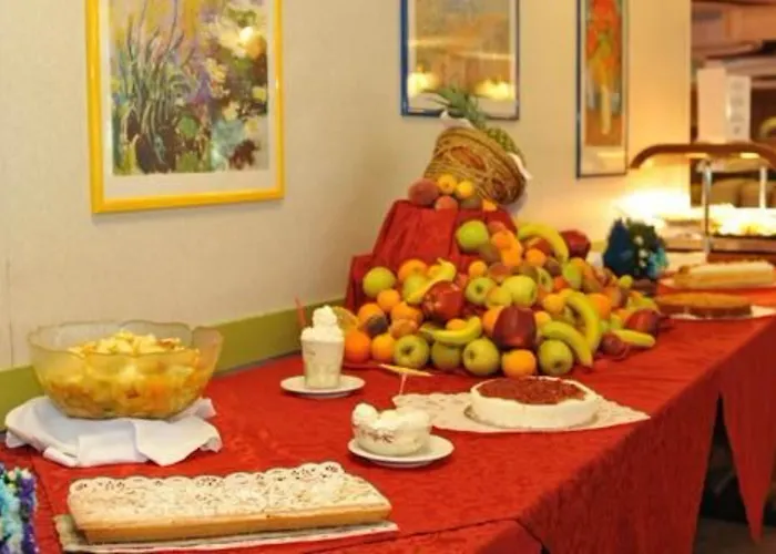 欧亚希公园酒店 酒店 4*