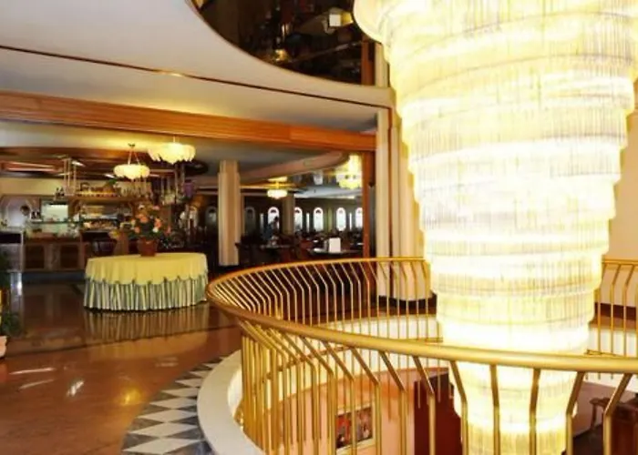 欧亚希公园酒店 酒店 4*