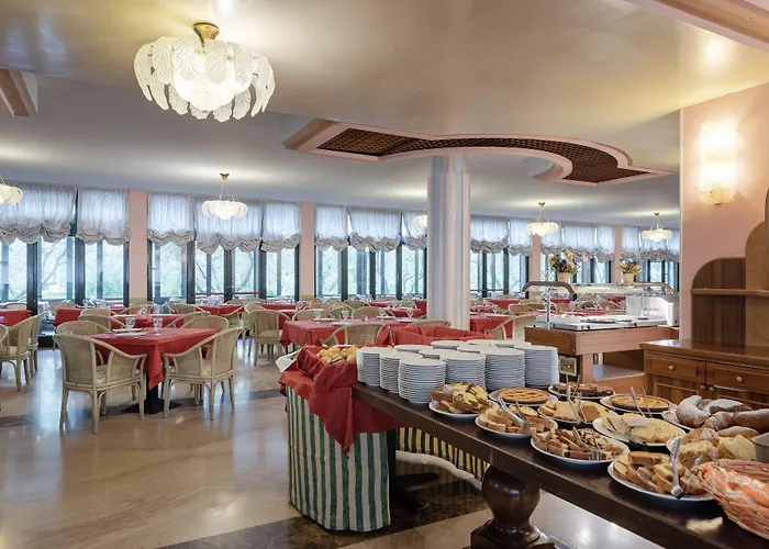 欧亚希公园酒店 酒店 4*