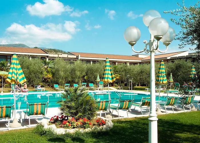Park Oasi Hotel 4*